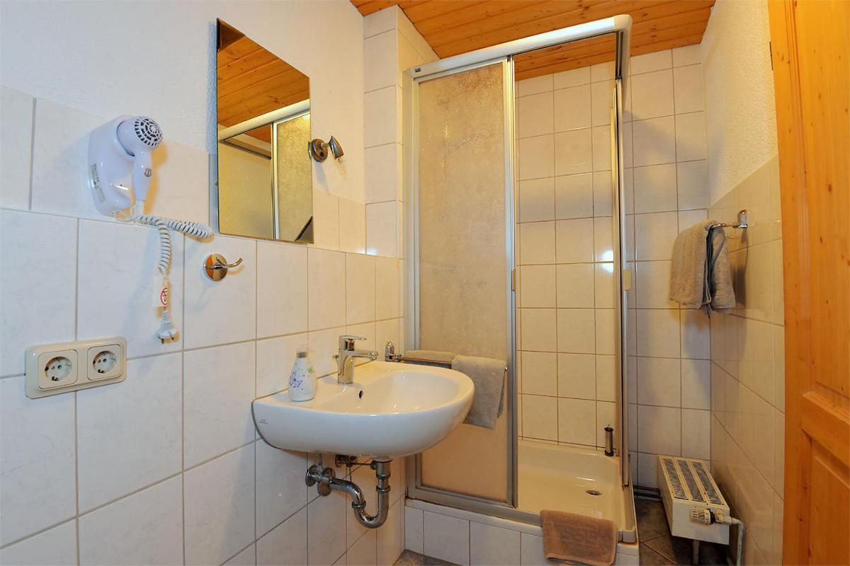 Ferienwohnungen Stuetzel Oberellen Bagian luar foto